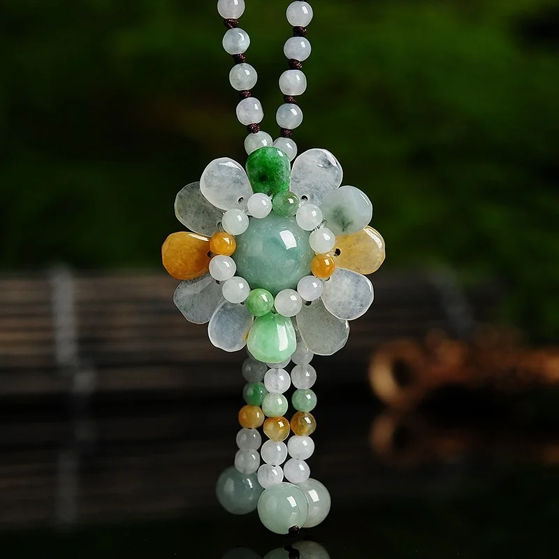 Certified Burmese Jade Sunflow - Necklaces ulasan dan harga